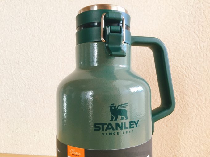 スタンレー【STANLEY】真空グロウラージャグボトル1.9L 冬のジュニア 